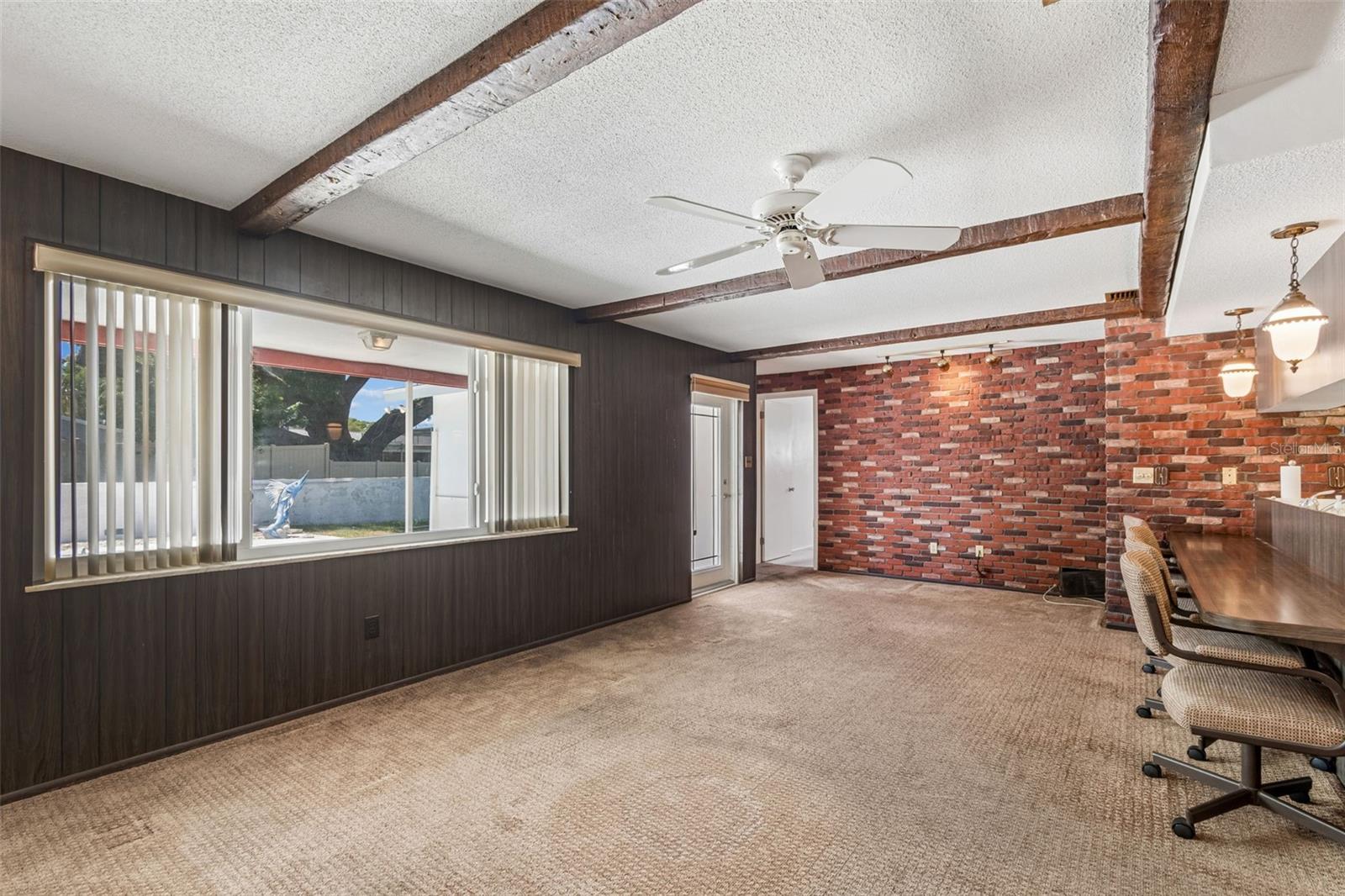 COLLEGE HILL PARK - Residential