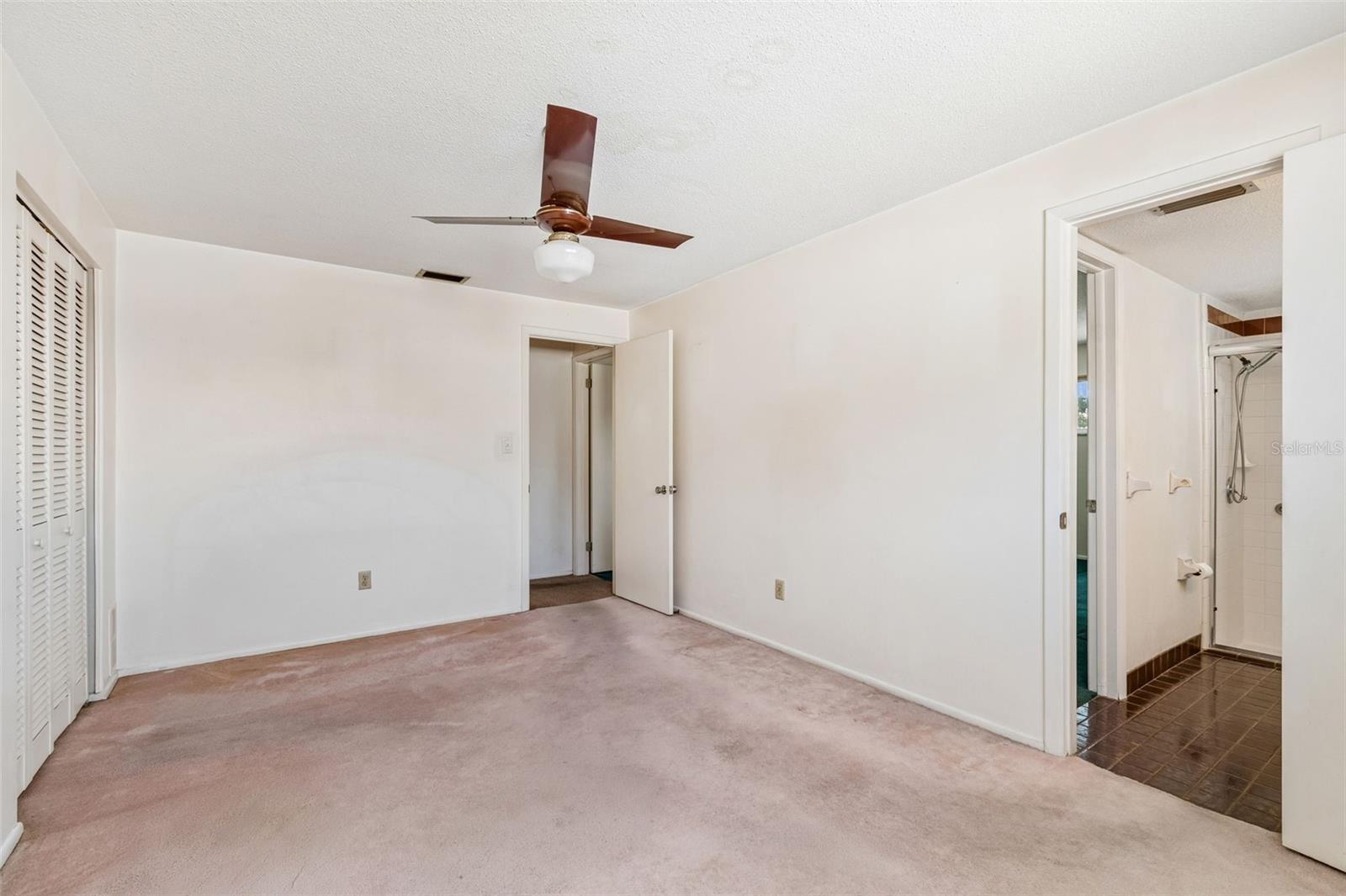 COLLEGE HILL PARK - Residential