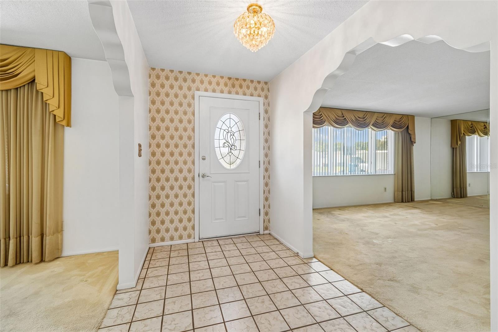 COLLEGE HILL PARK - Residential