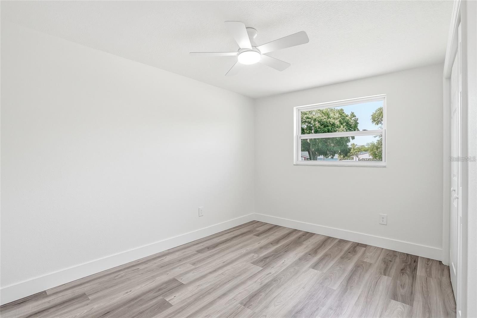TRENTWOOD MANOR - Residential Lease