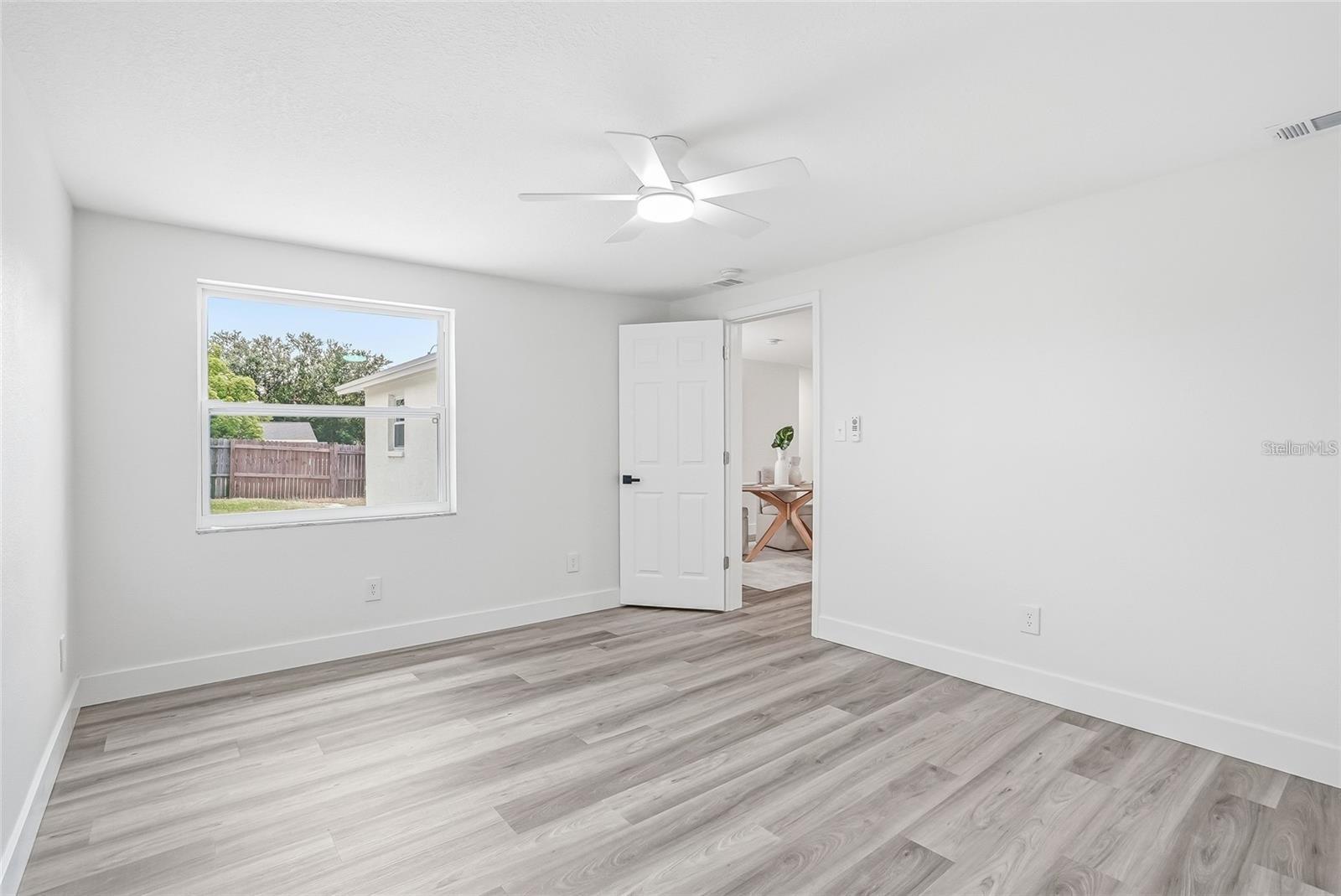 TRENTWOOD MANOR - Residential Lease