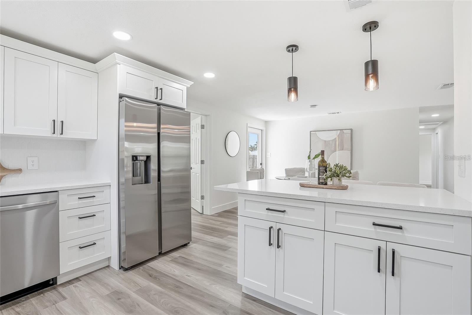 TRENTWOOD MANOR - Residential Lease