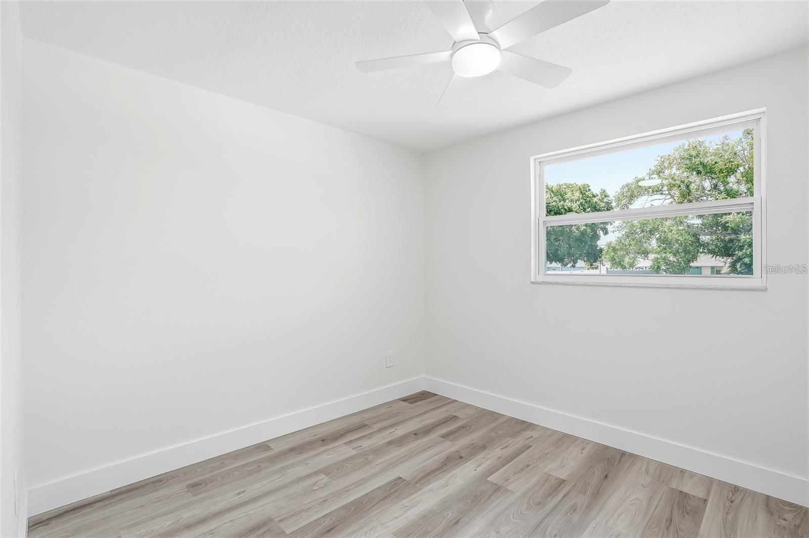 TRENTWOOD MANOR - Residential Lease