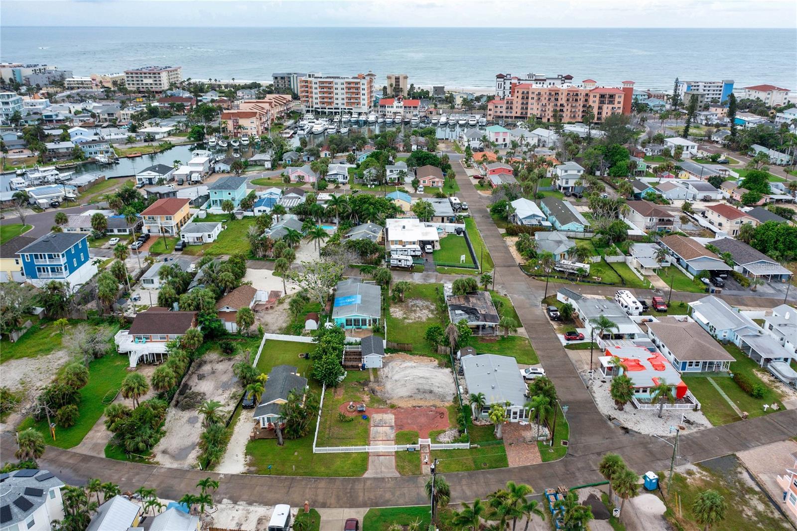 PAGES REP OF MITCHELLS BEACH - Land