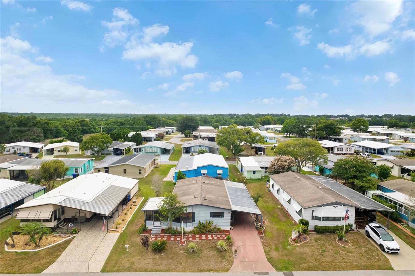 FOXWOOD LAKE ESTATES - Residential