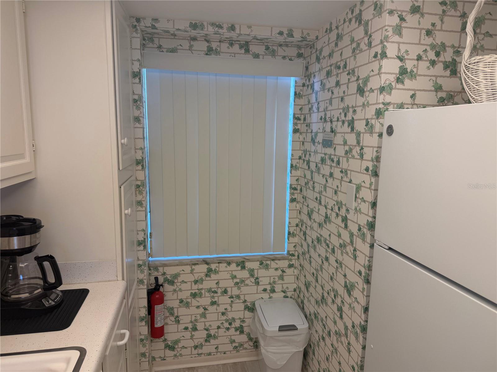GULF N BAY - Residential Lease