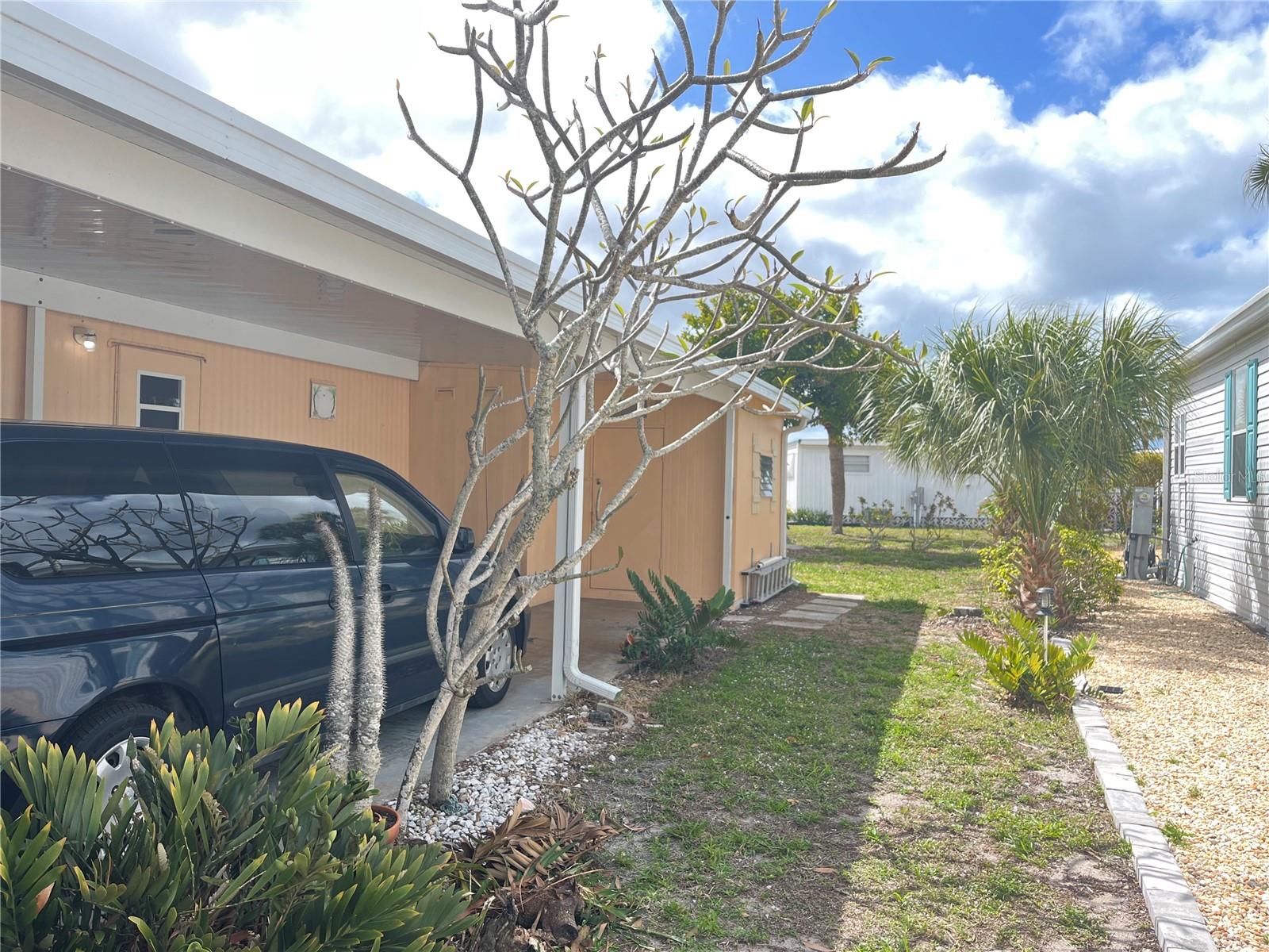VENICE ISLE - Residential