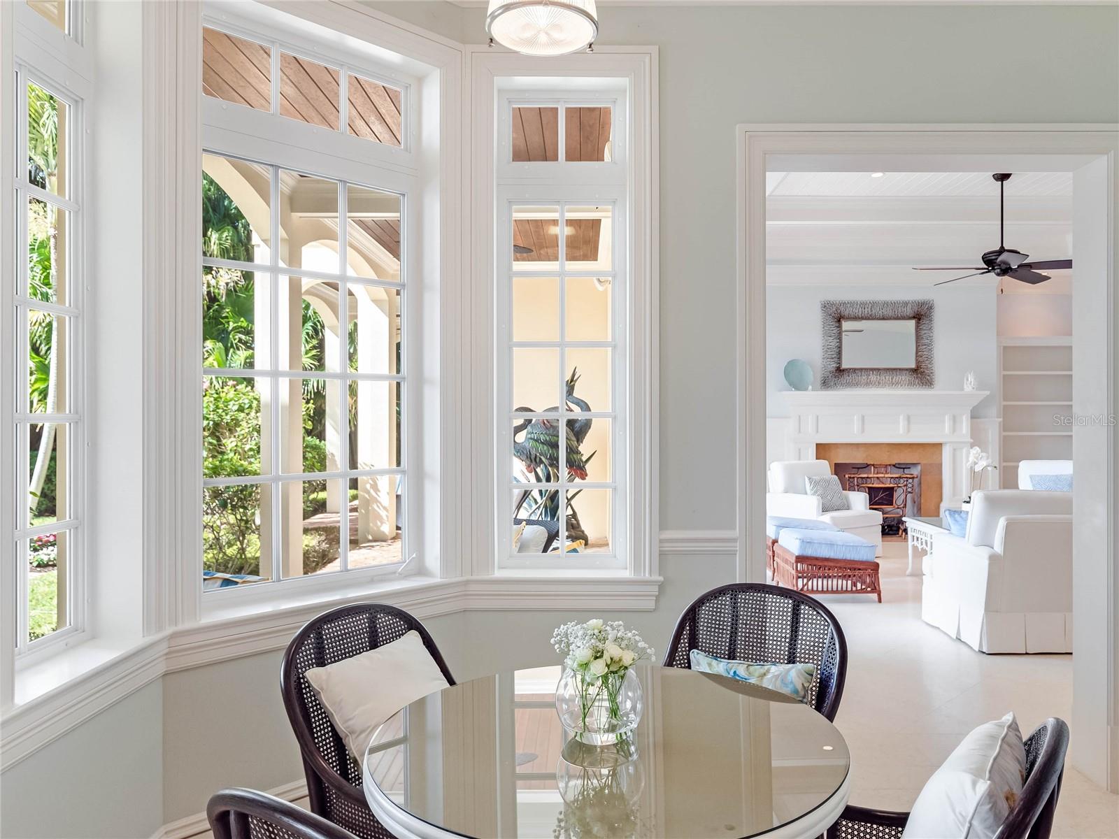 THE MOORINGS - Residential