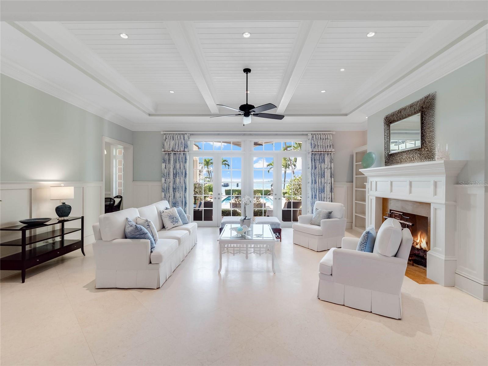 THE MOORINGS - Residential