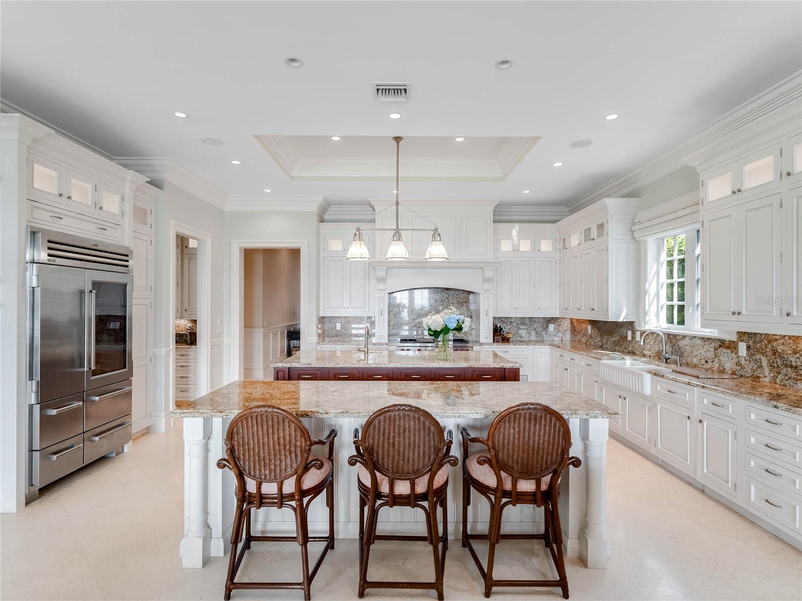 THE MOORINGS - Residential
