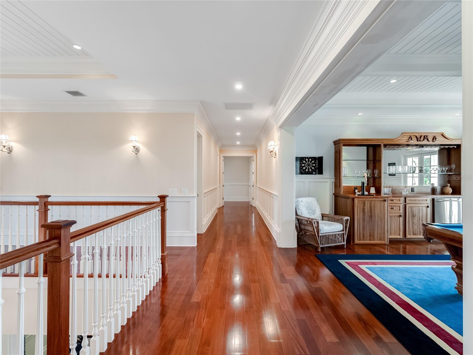 THE MOORINGS - Residential