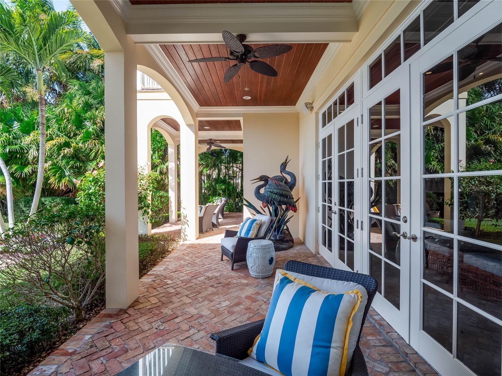 THE MOORINGS - Residential