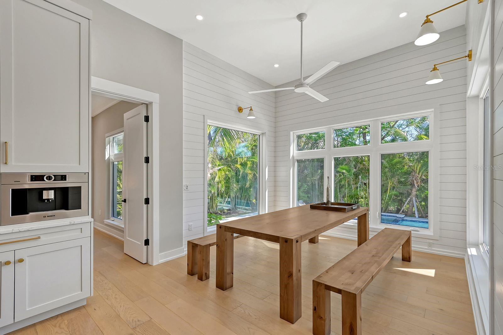 BAY ISLES - Residential