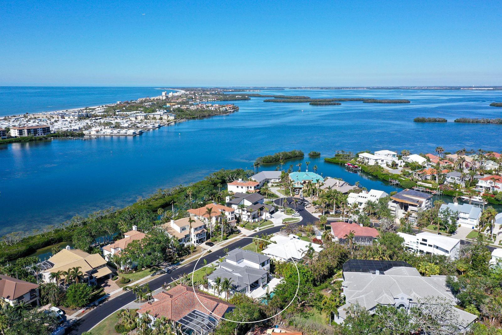 BAY ISLES - Residential