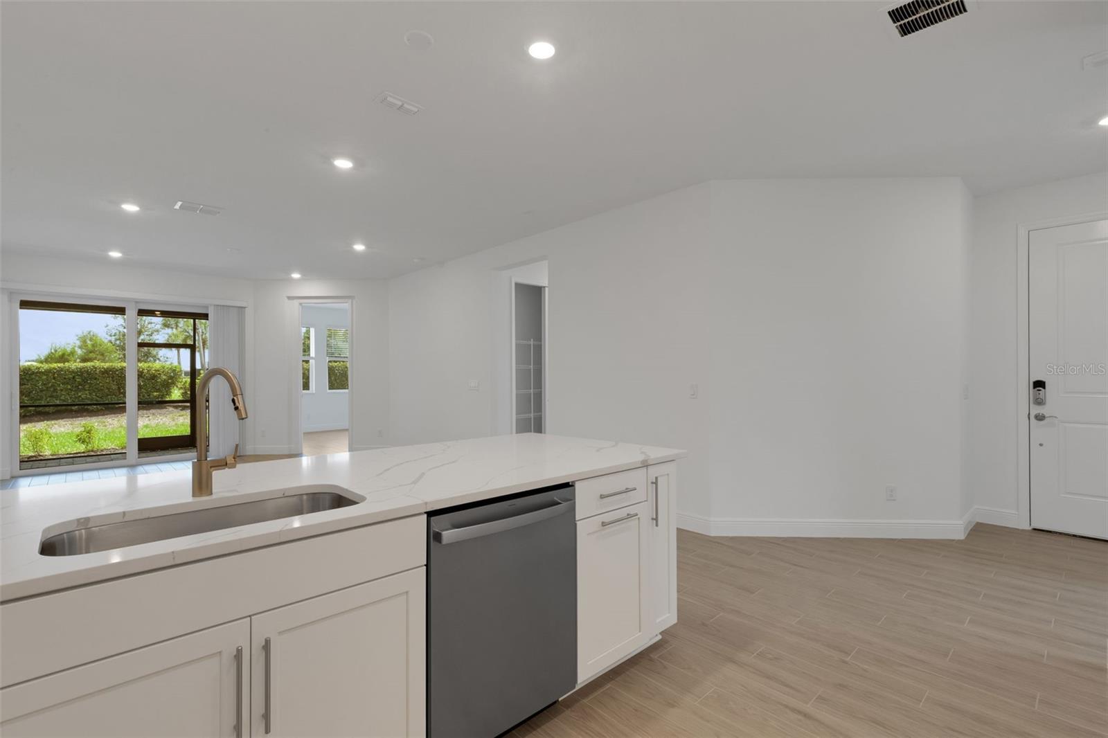SWEETWATER AT LAKEWOOD RANCH PH I & II - Residential