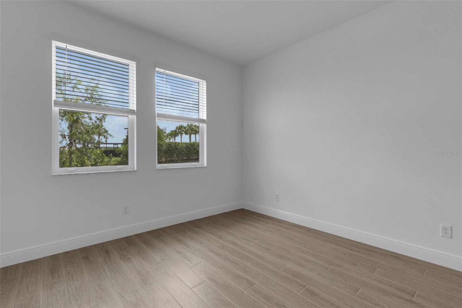 SWEETWATER AT LAKEWOOD RANCH PH I & II - Residential