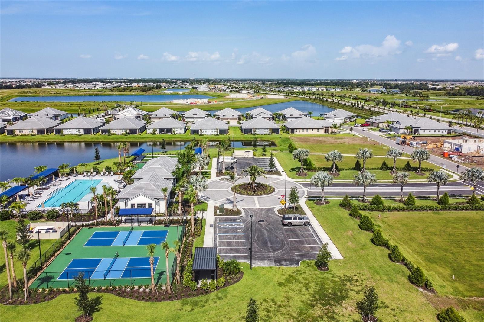 SWEETWATER AT LAKEWOOD RANCH PH I & II - Residential