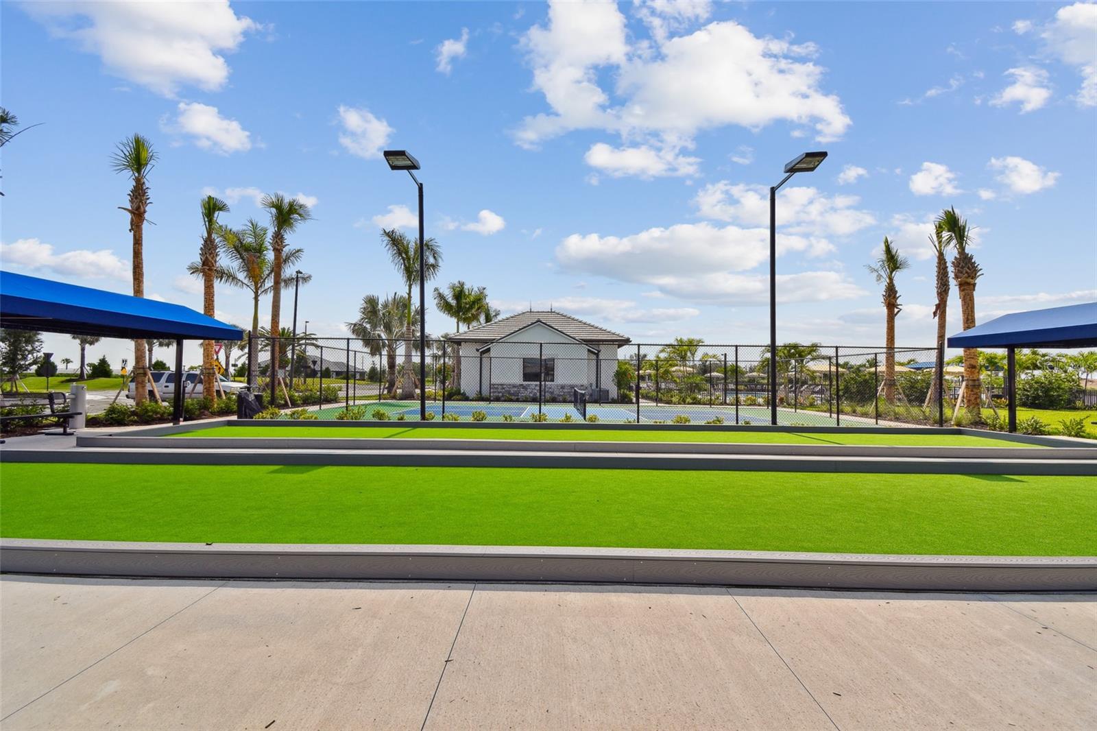 SWEETWATER AT LAKEWOOD RANCH PH I & II - Residential