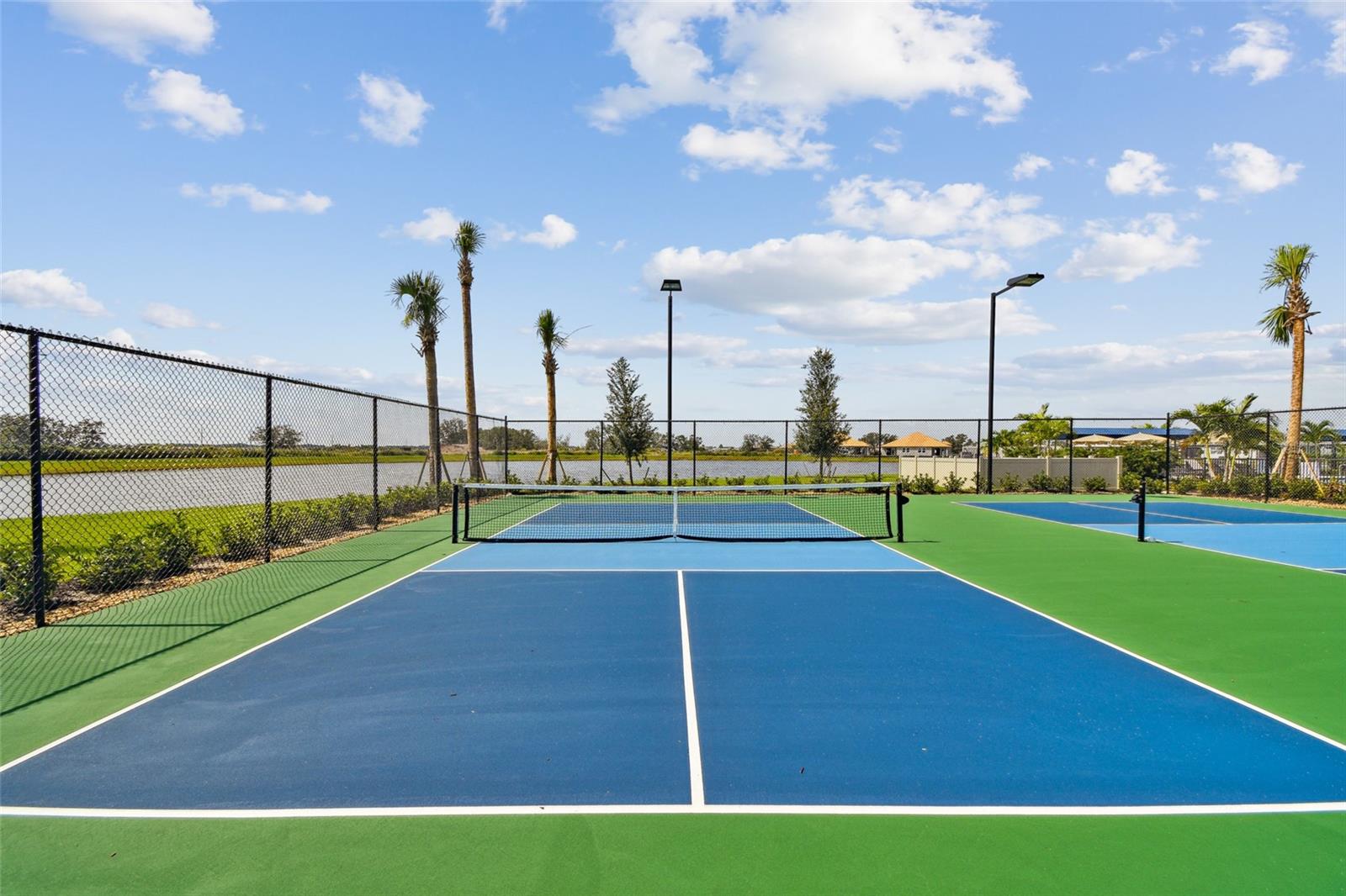 SWEETWATER AT LAKEWOOD RANCH PH I & II - Residential