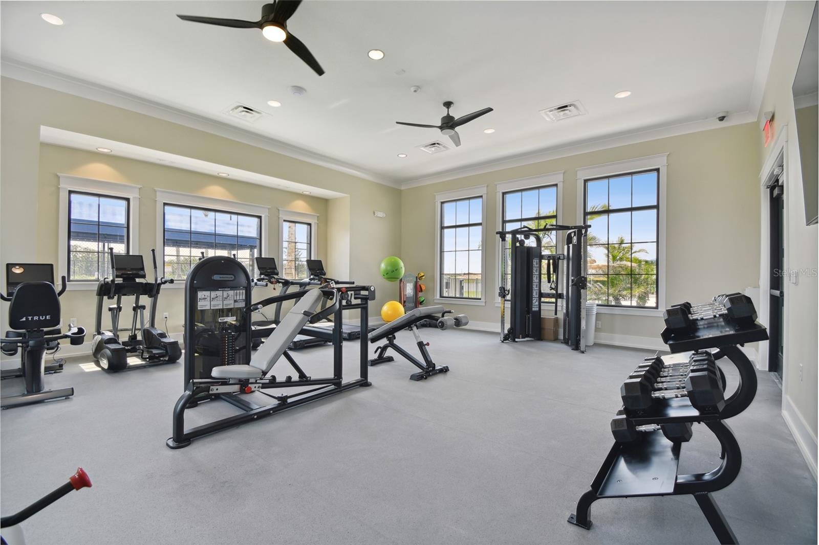 SWEETWATER AT LAKEWOOD RANCH PH I & II - Residential