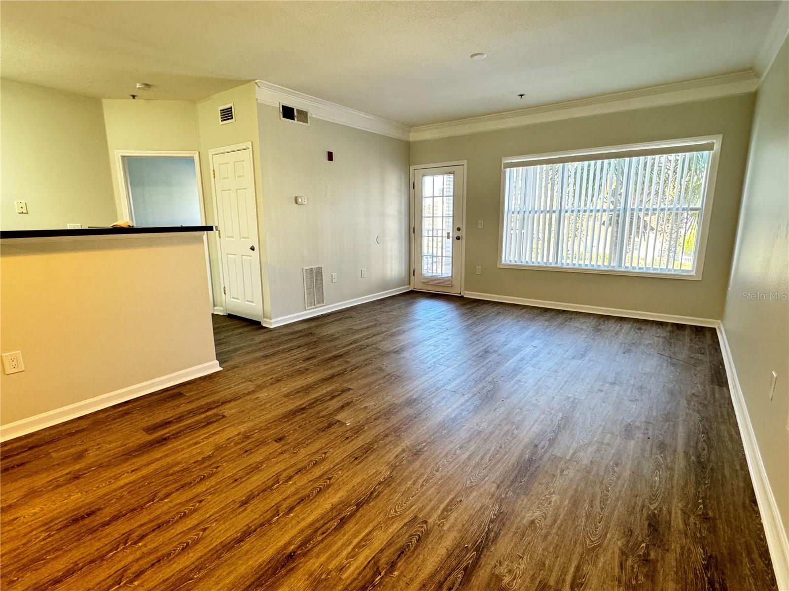 THE PALMS OF CORTEZ - Residential Lease