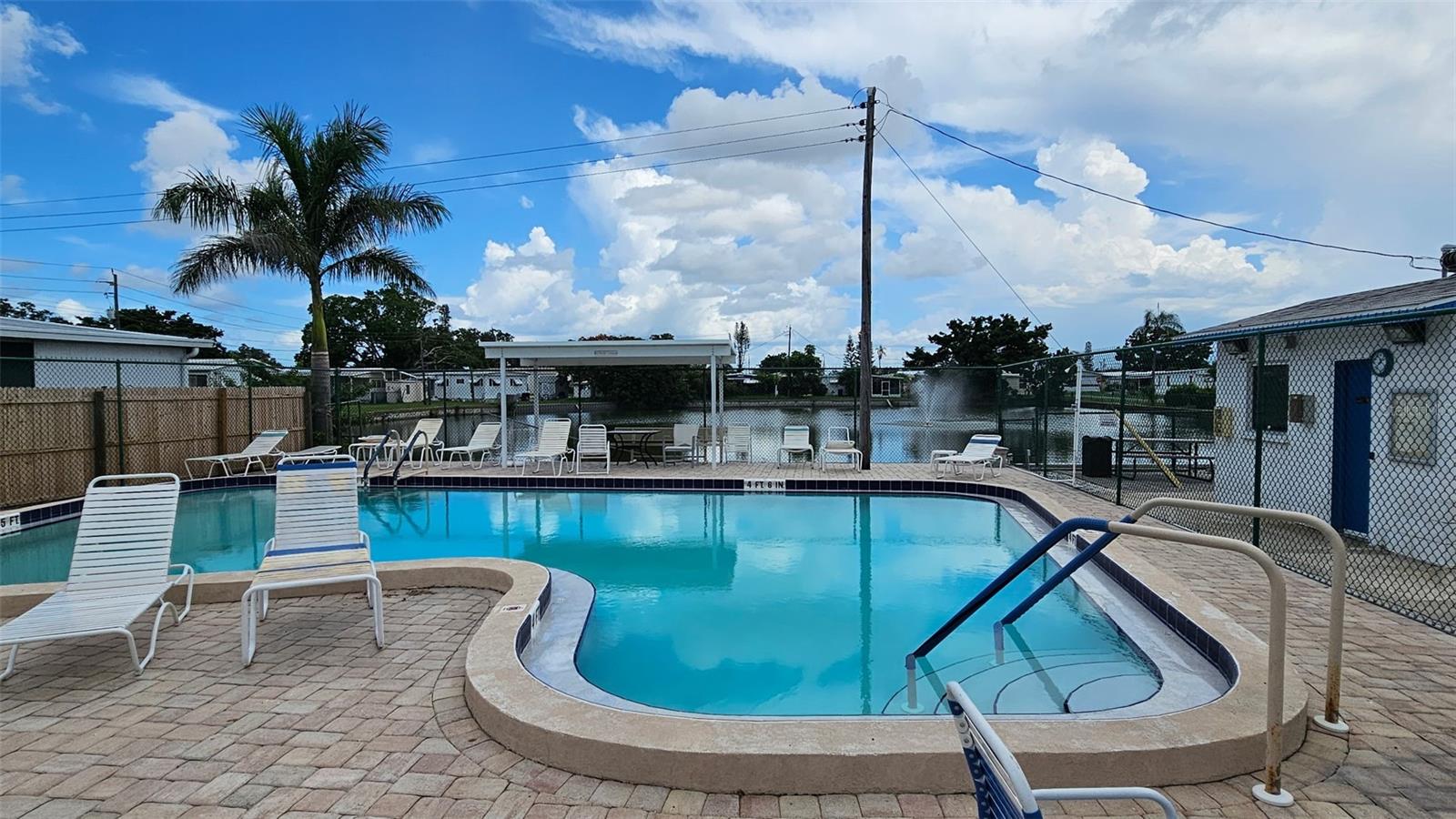 FAIR LANE ACRES FIRST ADD - Residential
