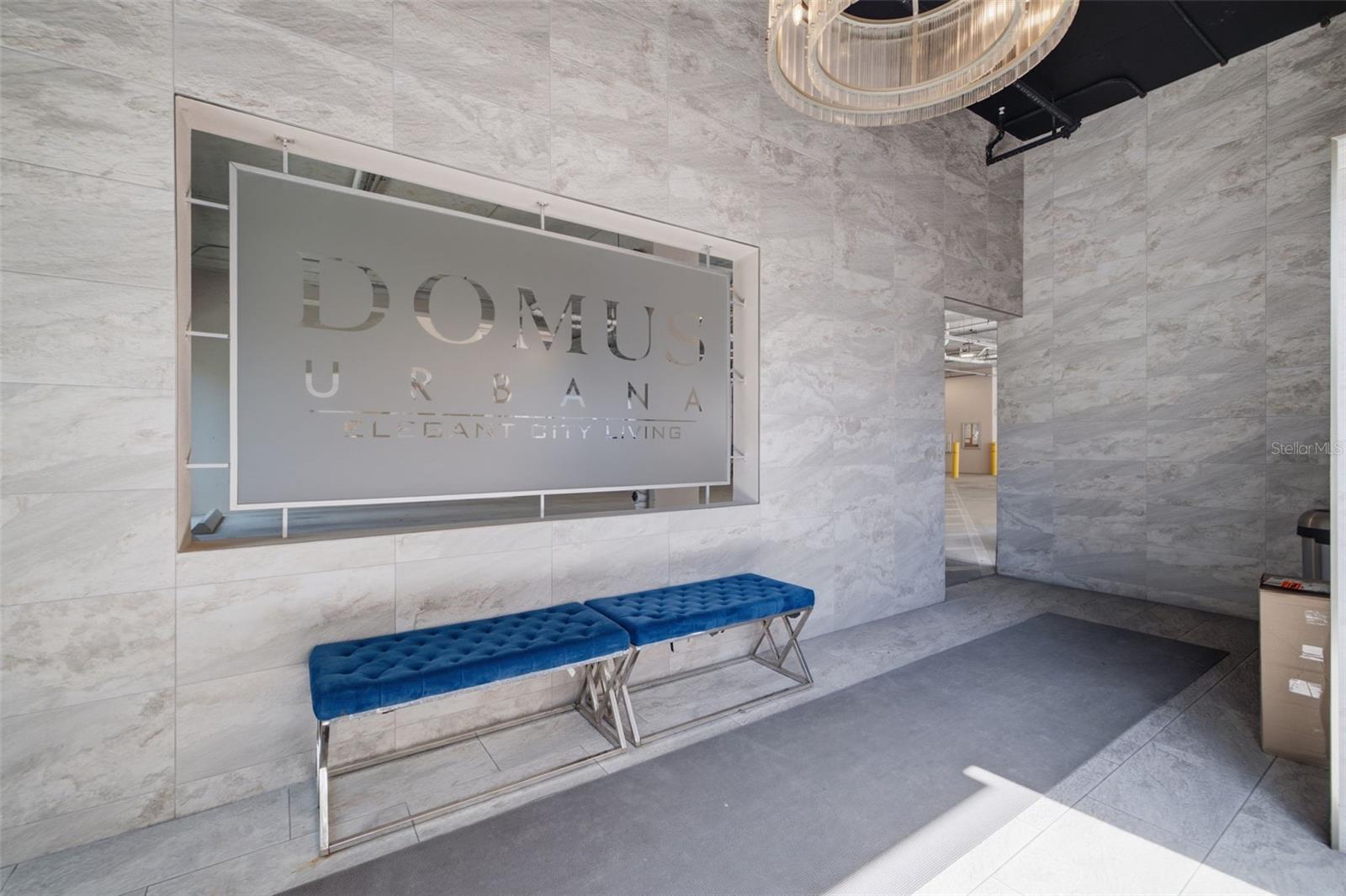 DOMUS URBANA CONDO - Residential