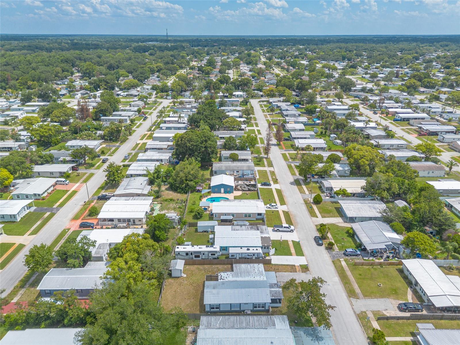BAREFOOT PARK - Residential