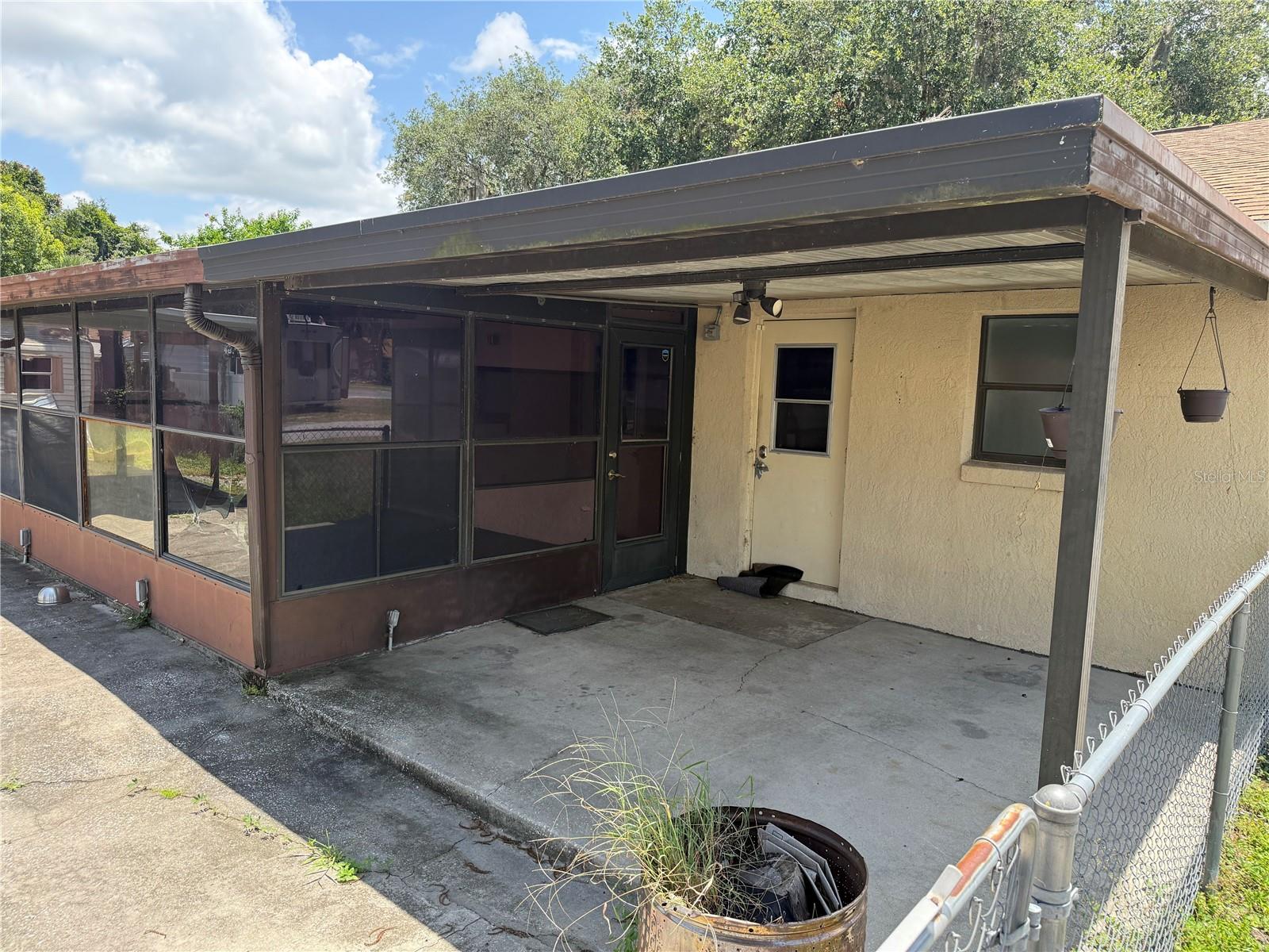 TRACYS POINT 3RD ADD - Residential