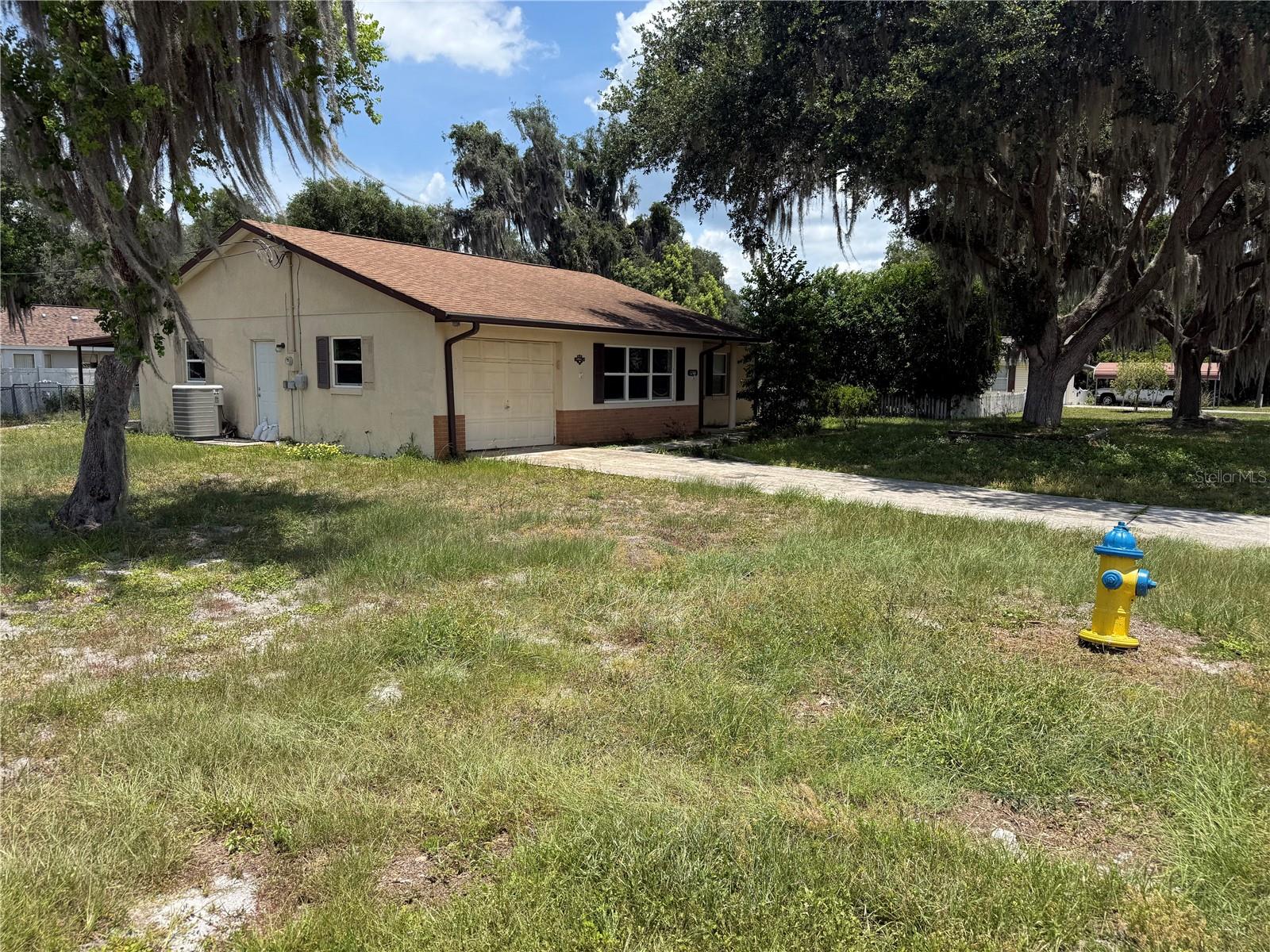 TRACYS POINT 3RD ADD - Residential