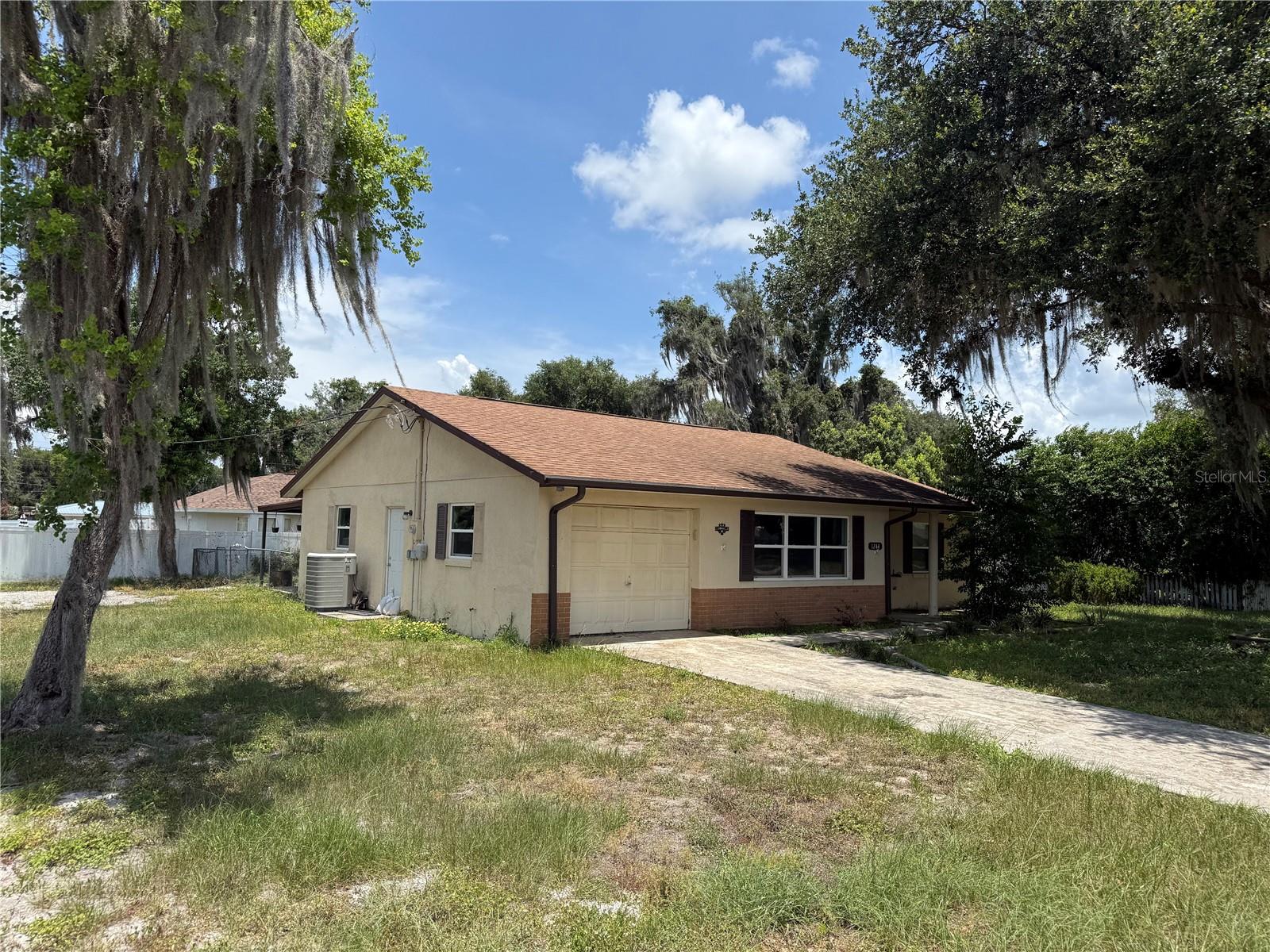 TRACYS POINT 3RD ADD - Residential