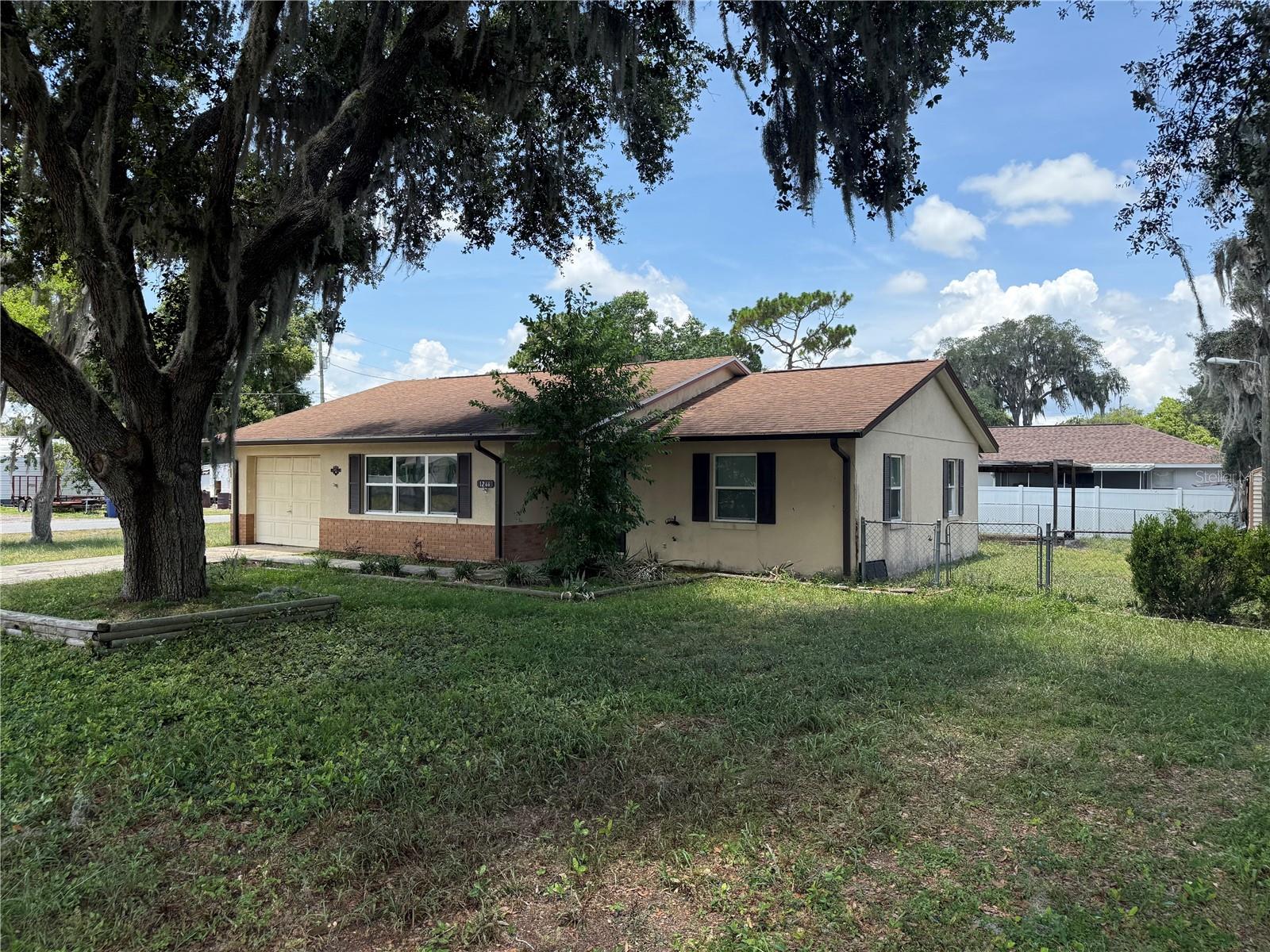 TRACYS POINT 3RD ADD - Residential