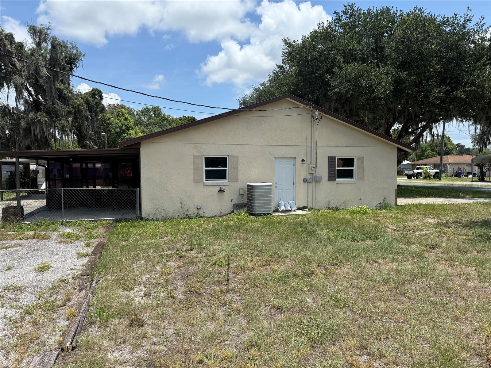 TRACYS POINT 3RD ADD - Residential