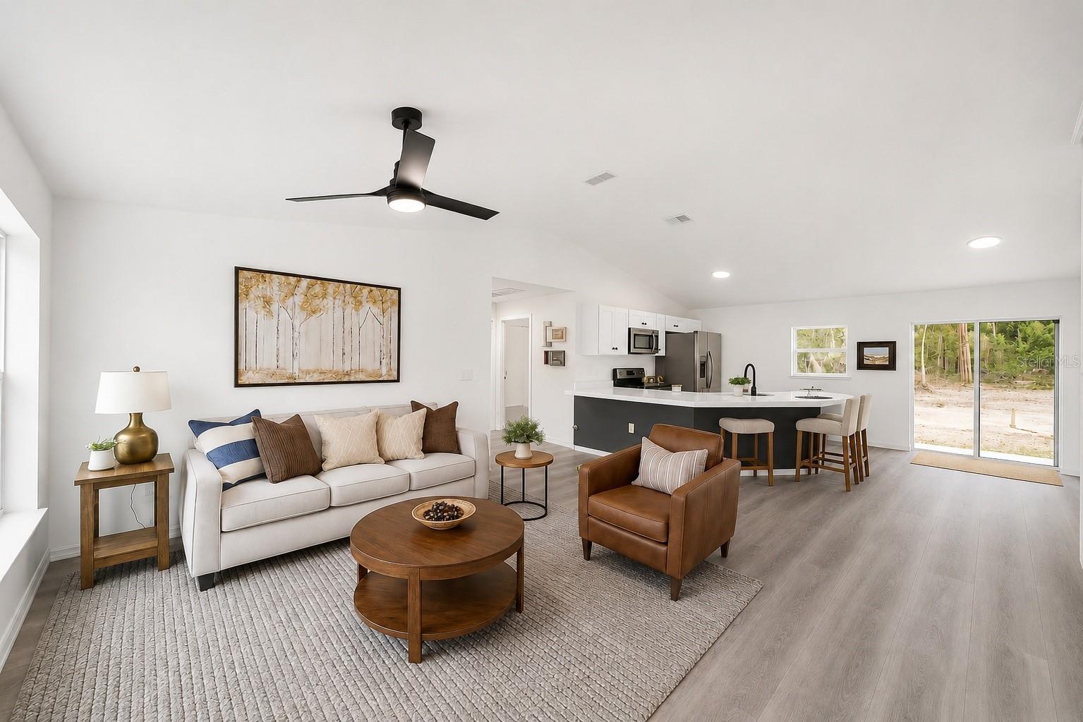 RAINBOW LAKES ESTATE - Residential