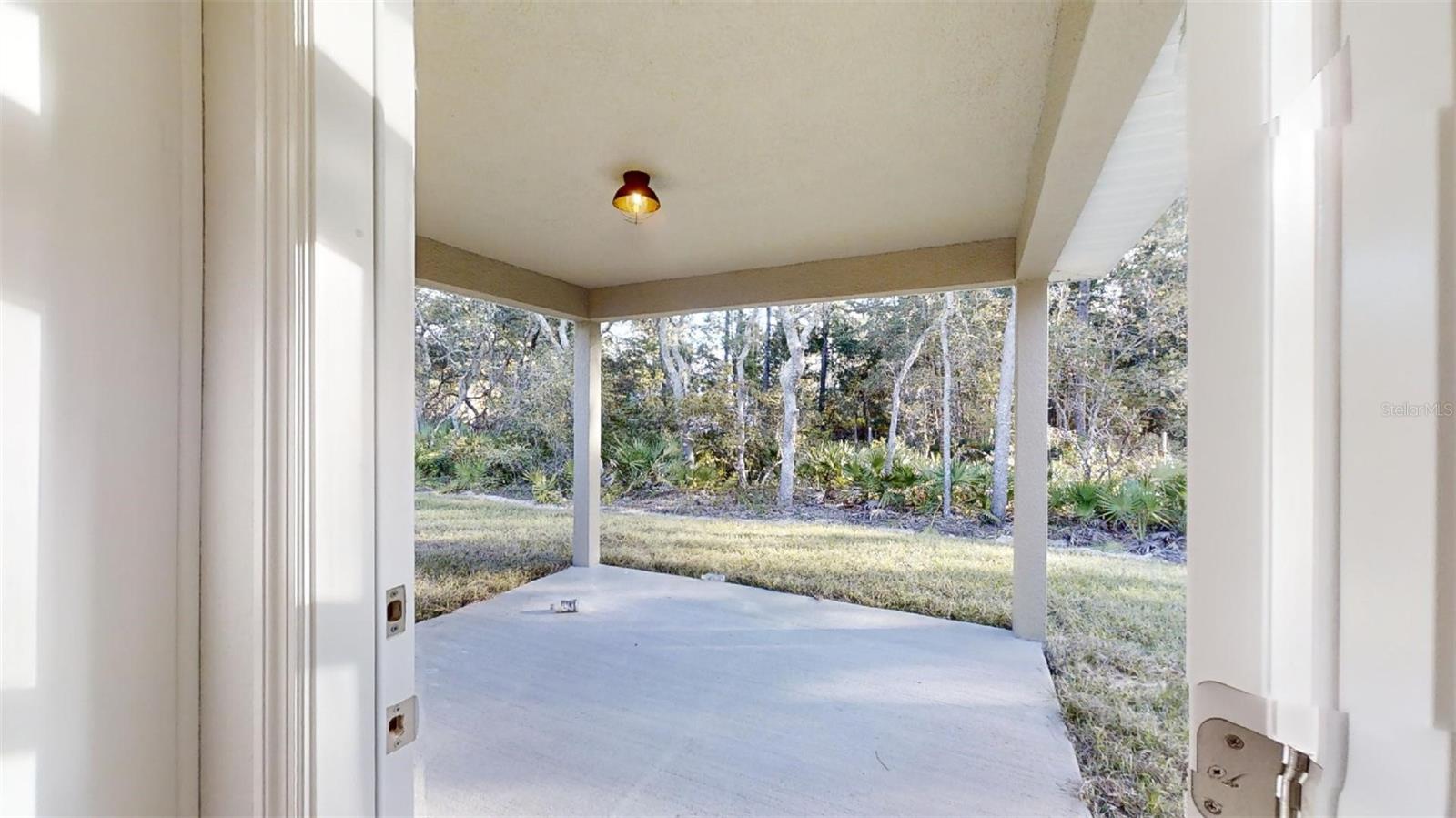 RAINBOW LAKES ESTATES - Residential