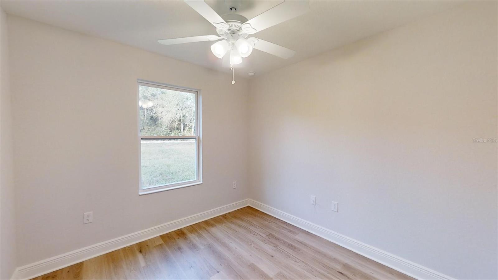 RAINBOW LAKES ESTATES - Residential