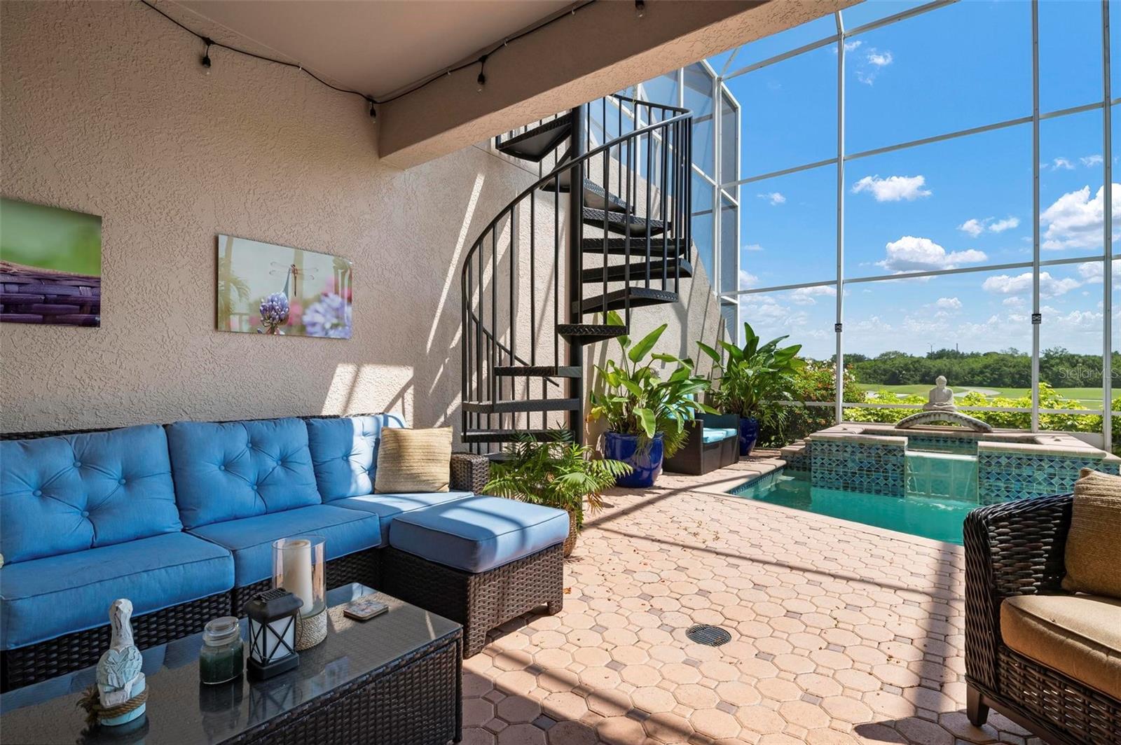PRESTANCIA - Residential