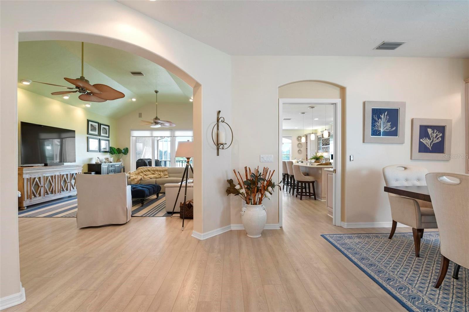 PRESTANCIA - Residential