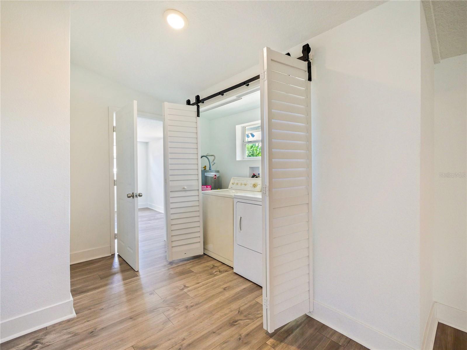 PINE GROVE PARK - Residential