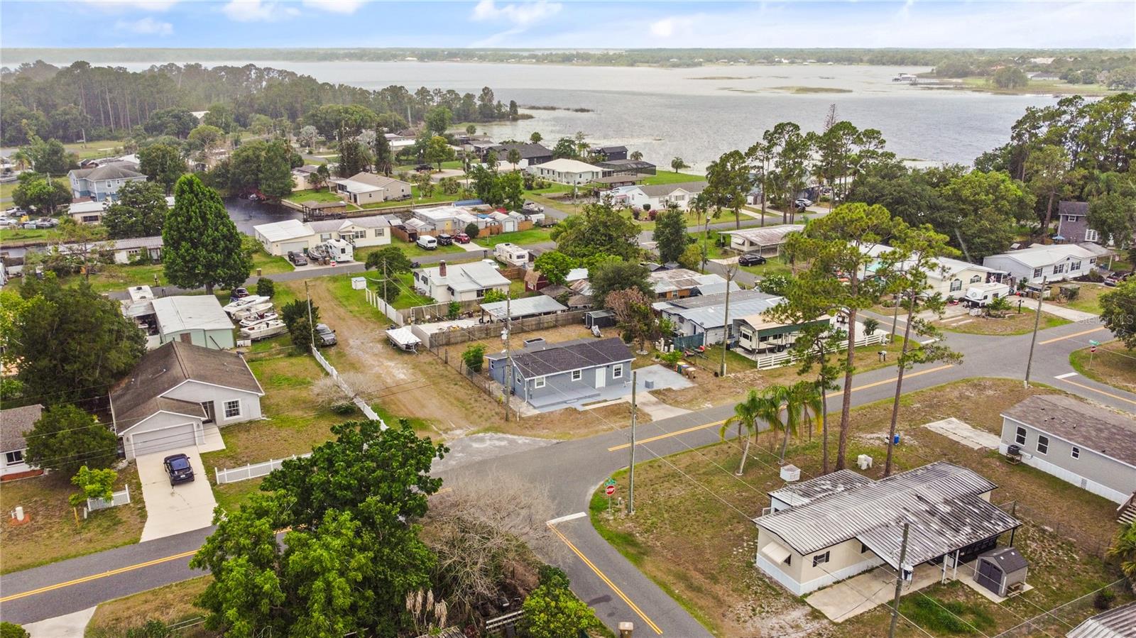 PINE GROVE PARK - Residential