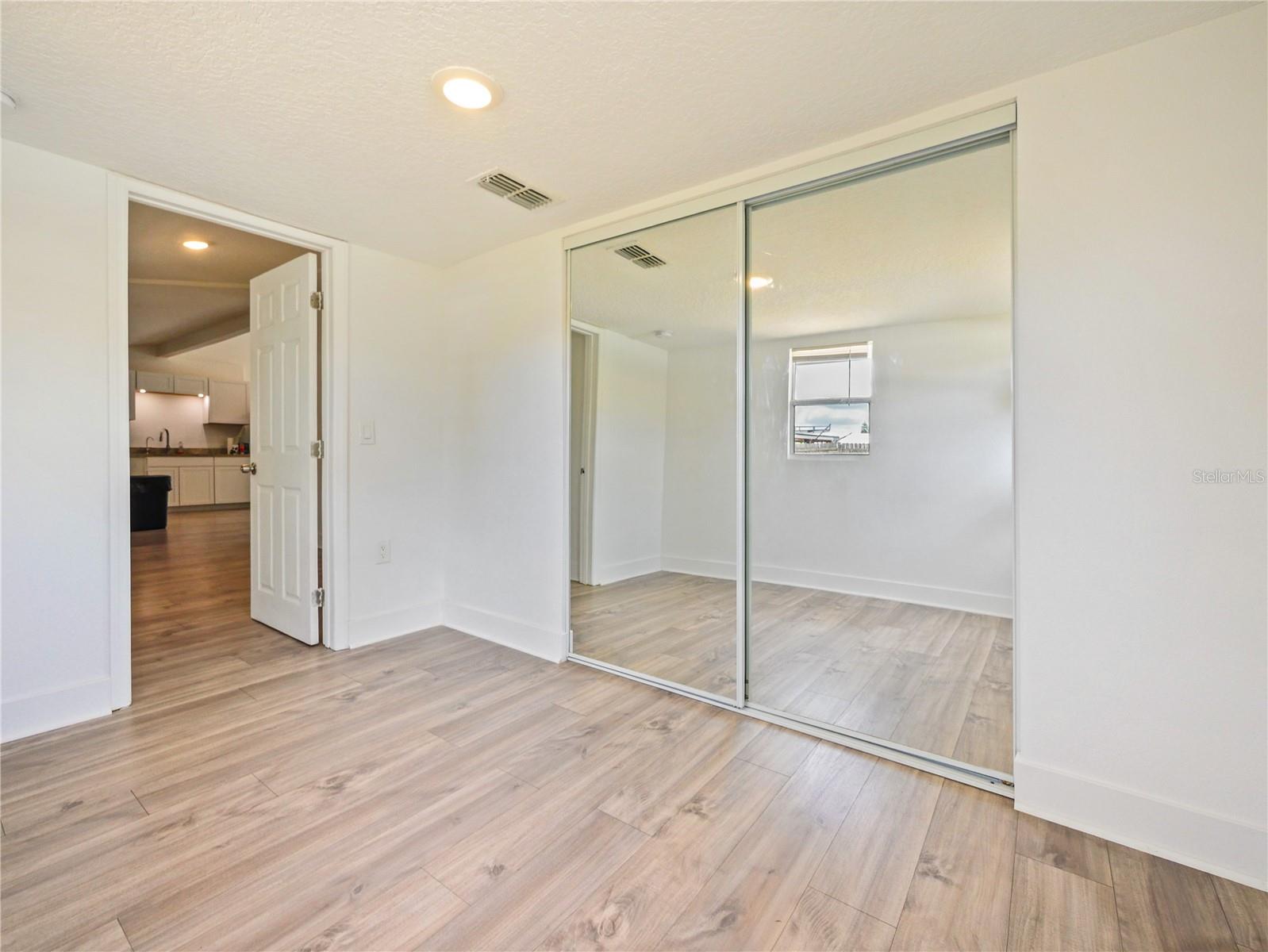 PINE GROVE PARK - Residential