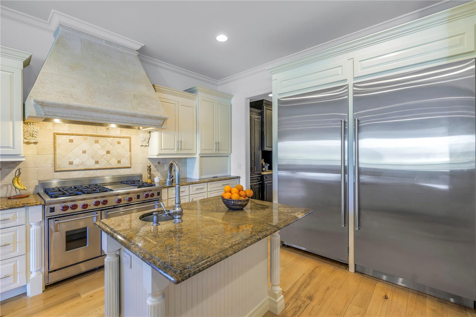 SUNSET SHORES - Residential