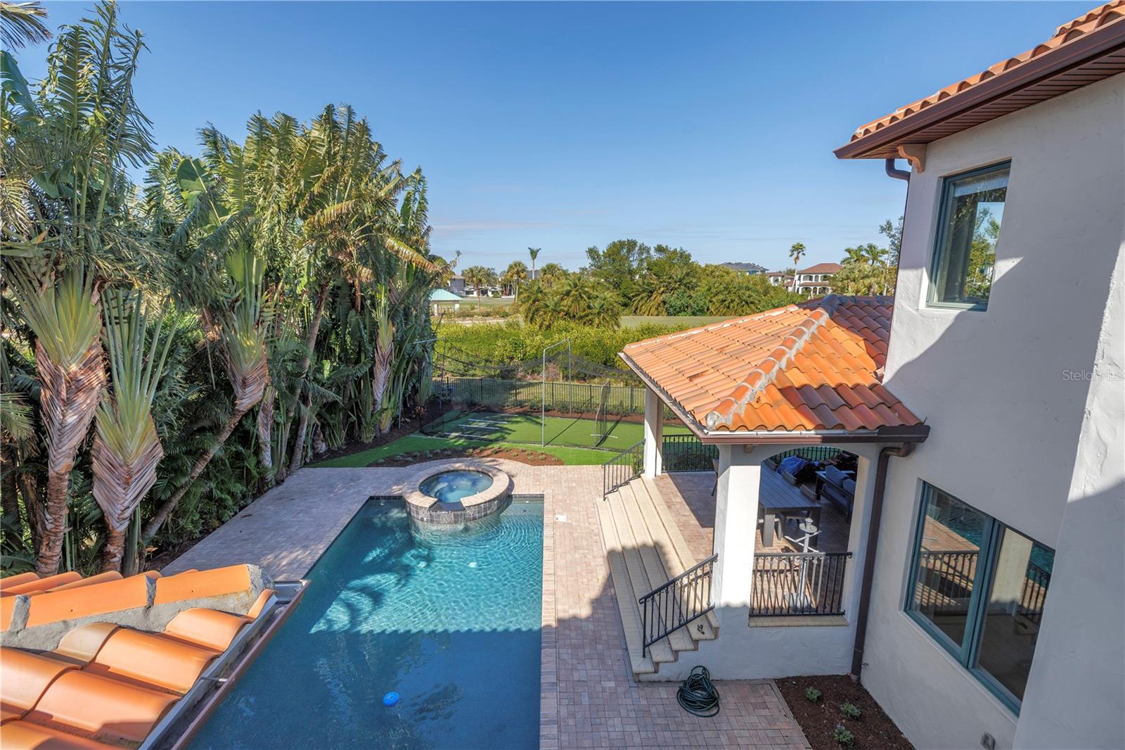 SUNSET SHORES - Residential