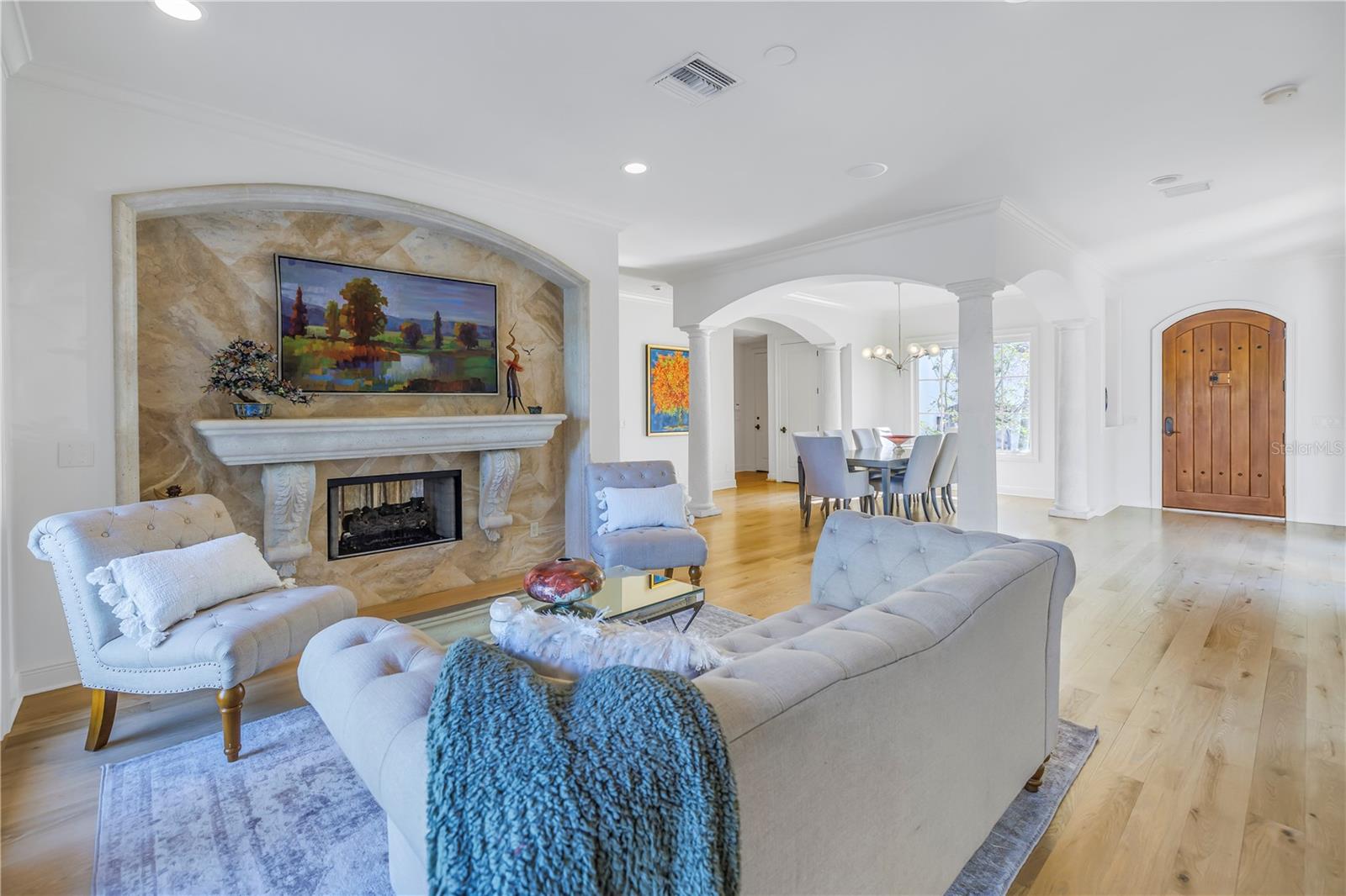 SUNSET SHORES - Residential