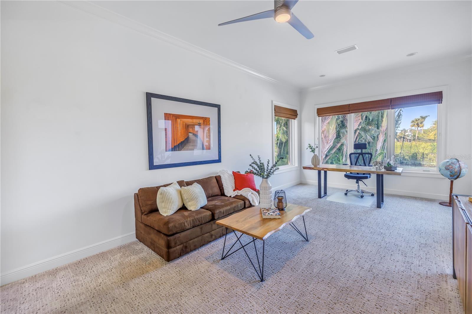 SUNSET SHORES - Residential
