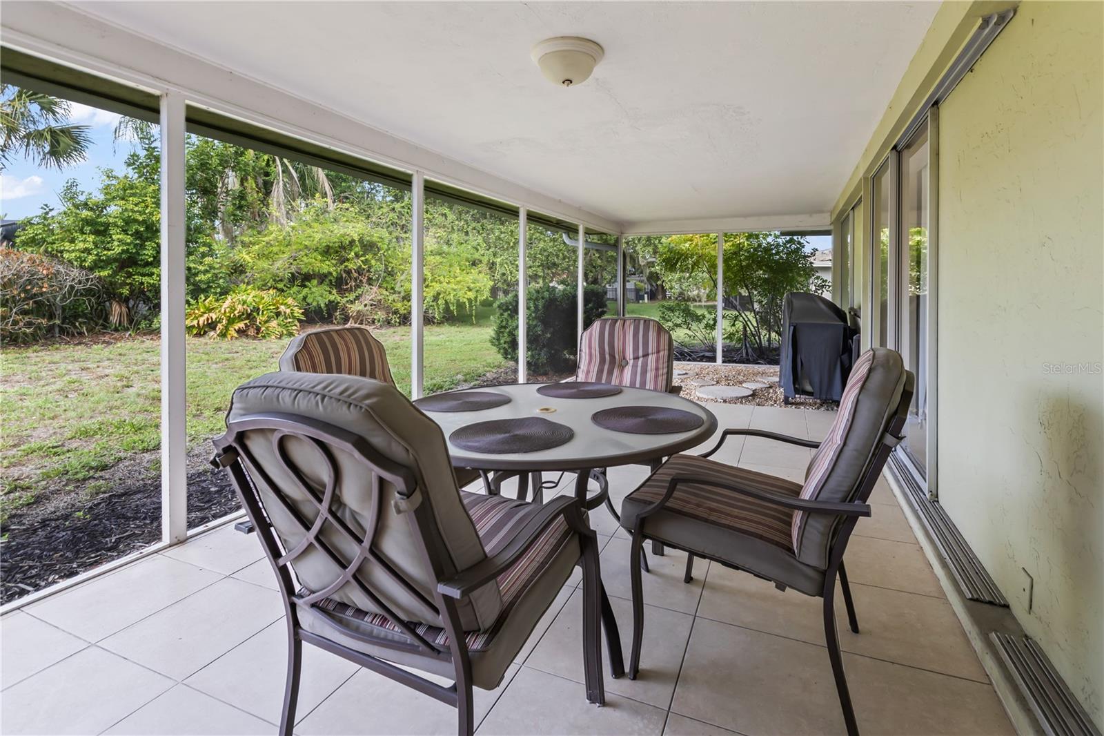 GULF GATE WOODS - Residential