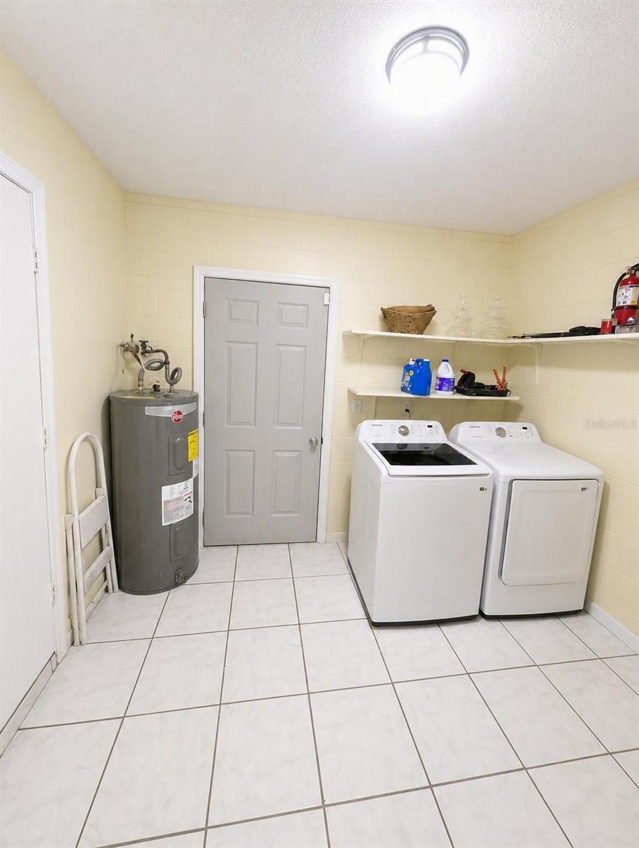WOODBRIDGE AT ROCKY CREEK - Residential