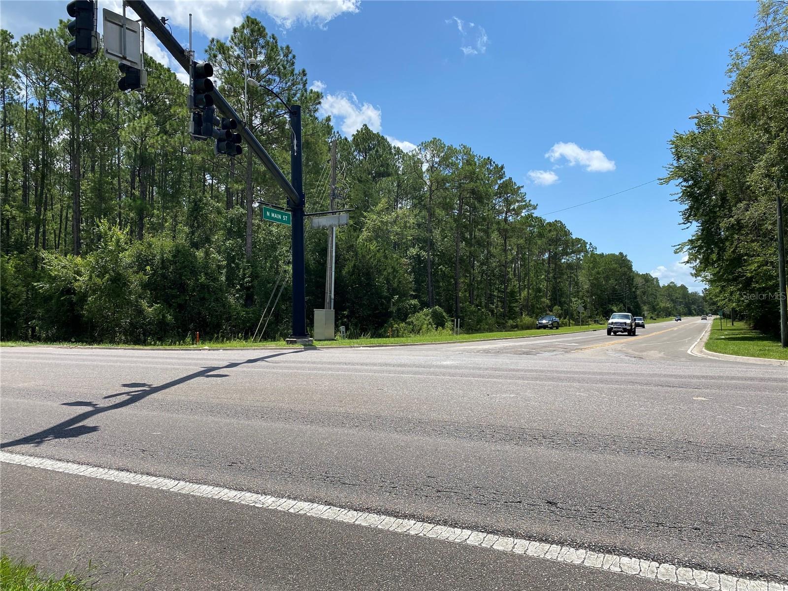 27-W COMMERCIAL - Land