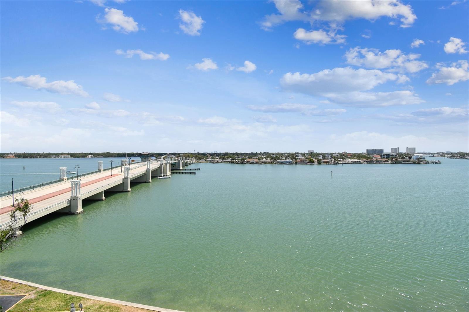 TREASURE ISLAND TENNIS & YACHT CLUB - Residential Lease