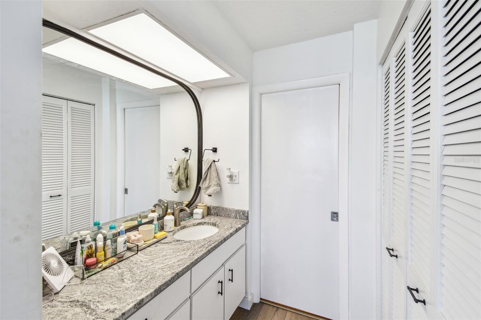 TREASURE ISLAND TENNIS & YACHT CLUB - Residential Lease